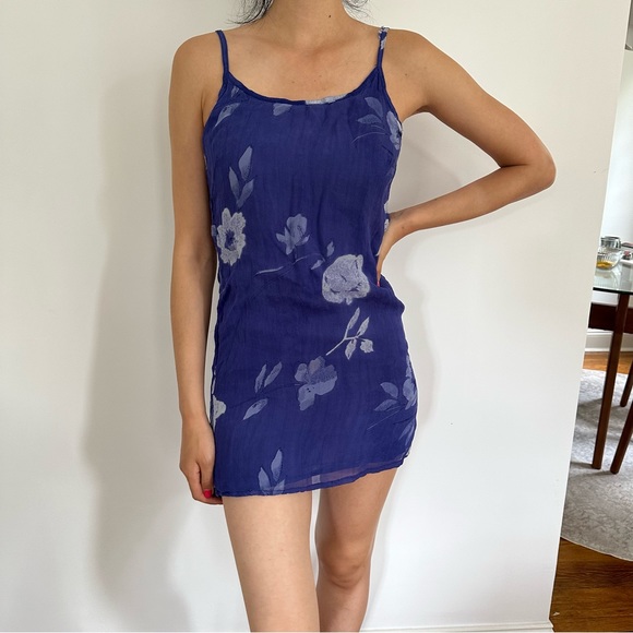 ✨ FREE PEOPLE VINTAGE 90s dress - Picture 2 of 6